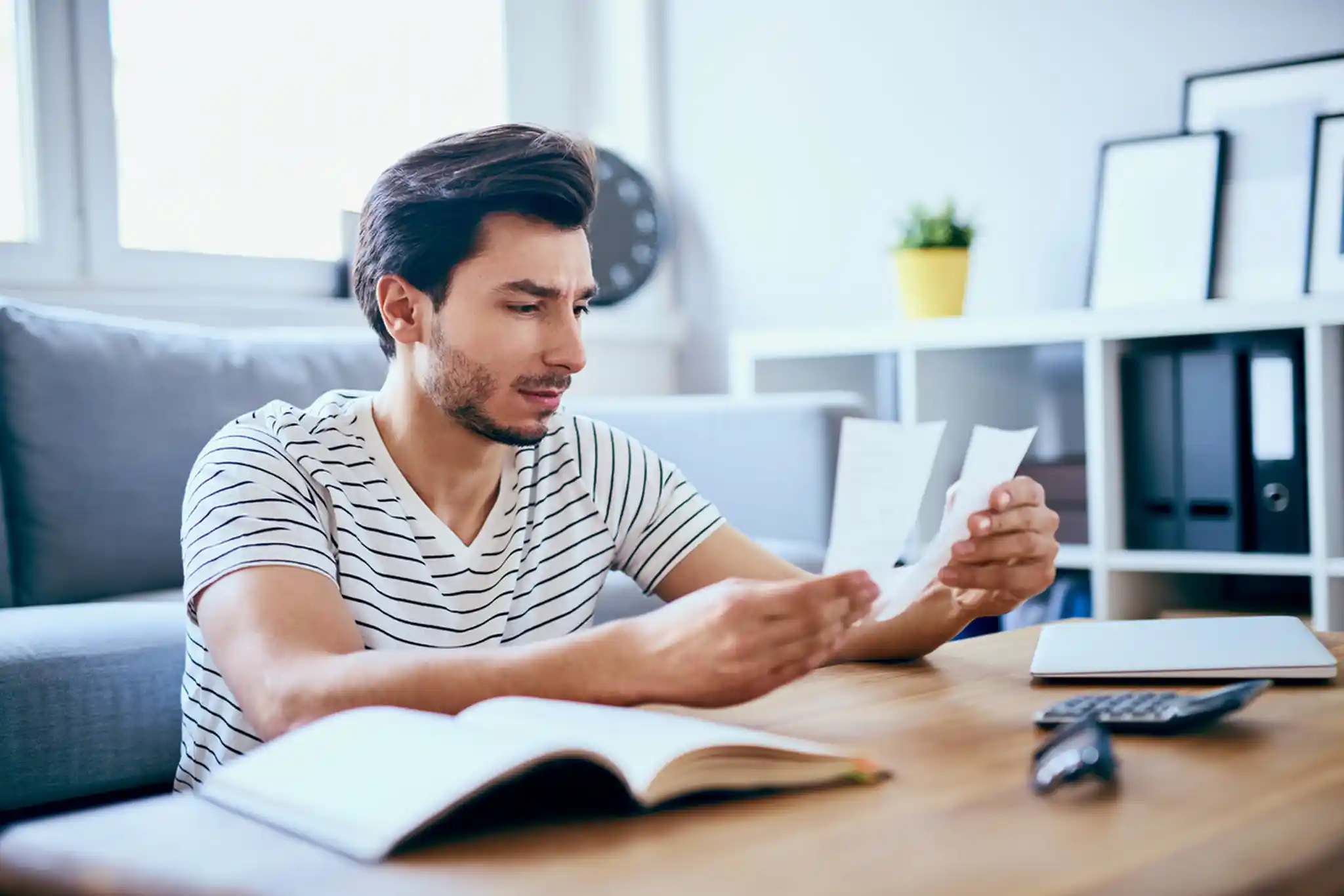 Premier Crédit Personnel pour Jeunes : Guide du Débutant